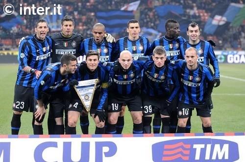 记者：恩德里克1月租借去里昂，正筹备搬家但皇马告知先等等（记者：恩德里克预计1月租借赴里昂，已准备搬家但被皇马要求等待）