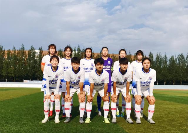 一场0：0让邵佳一收获最大发现 国足新门神诞生 3老将可以退役了（0-0一役让邵佳一有重大收获：国足新门神横空出世，三名老将该退役了）