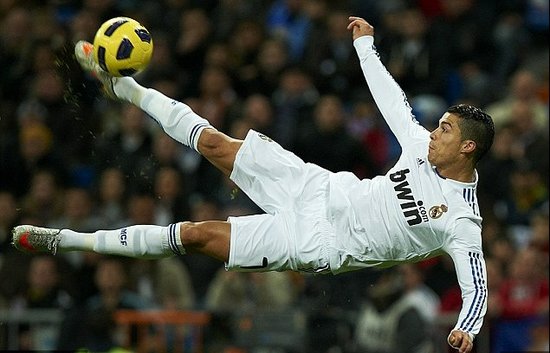 西甲召开股东大会，25／26赛季预算草案获大部分俱乐部支持（西甲举行股东大会，25／26赛季预算草案赢得大多数俱乐部支持）