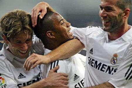 穆勒：我很喜欢看梅西踢球，一直很期待这场对决（穆勒：我非常欣赏梅西，早就期待与他过招）