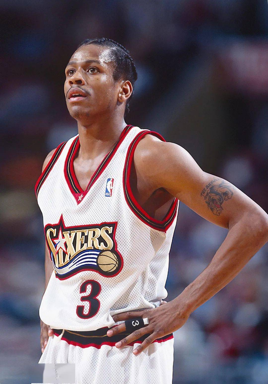 逆天，挪威甲门将点球大战一脚将摆好的球踢走以干扰对方（离谱！挪威甲门将在点球大战中一脚踢走摆好的球干扰对手）